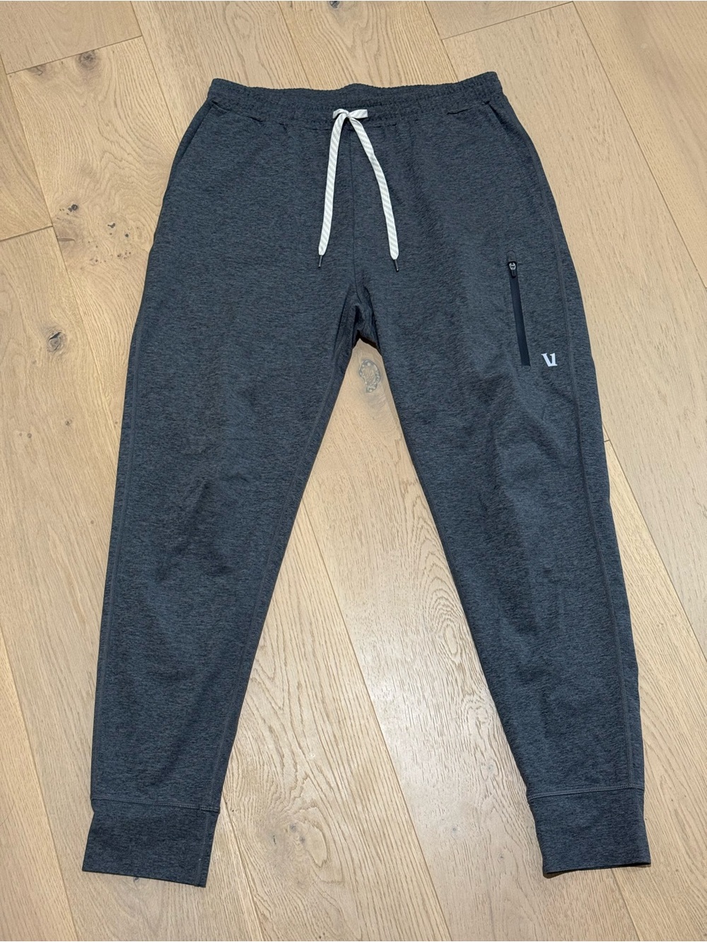 Vuori Men's Heather Gray Sunday Joggers